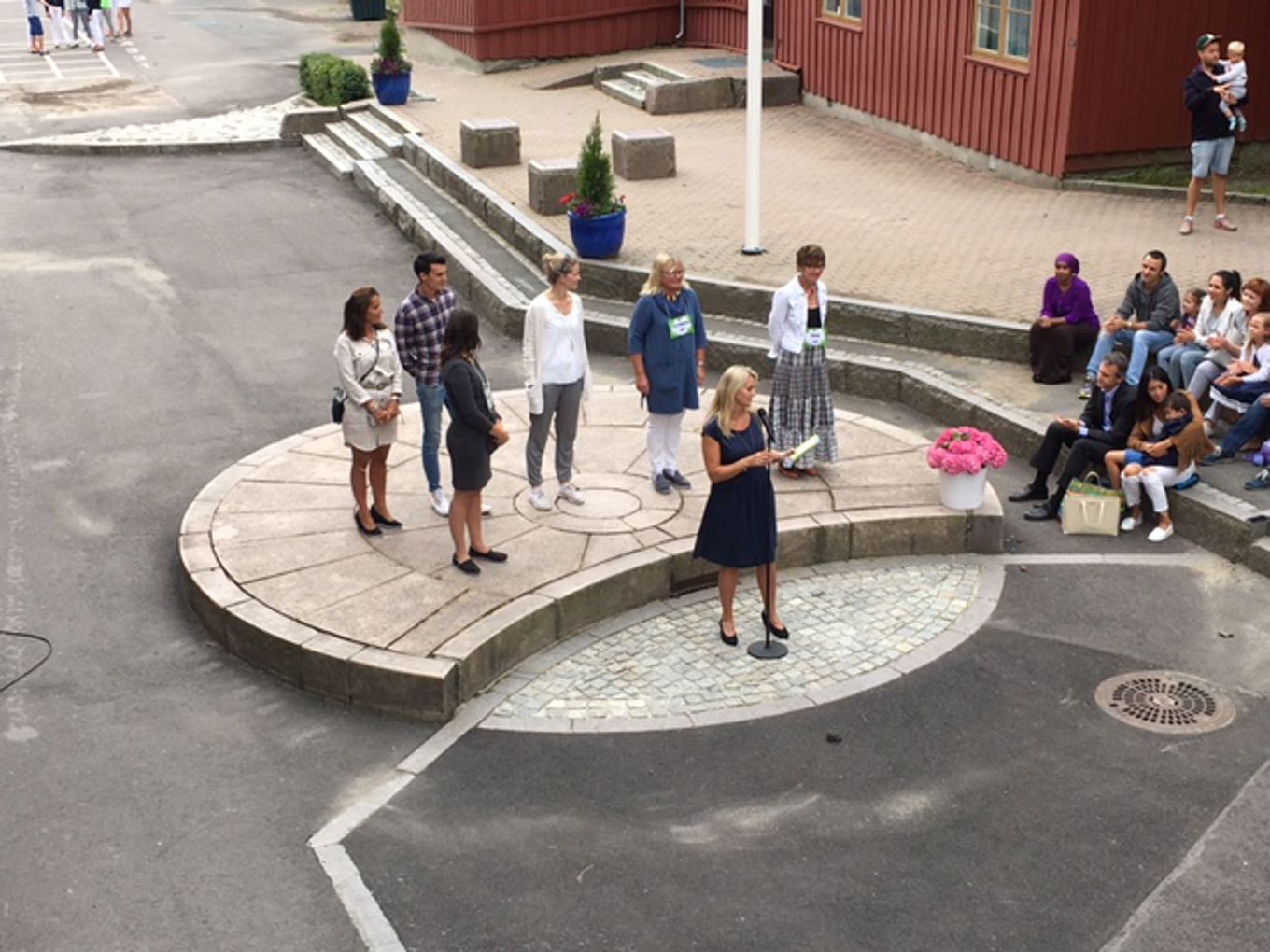 Foto: Første skoledag i amfiet Første skoledag i amfiet