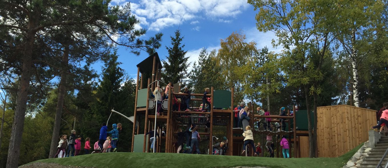 Nytt aktivitetsapparat i skolegården