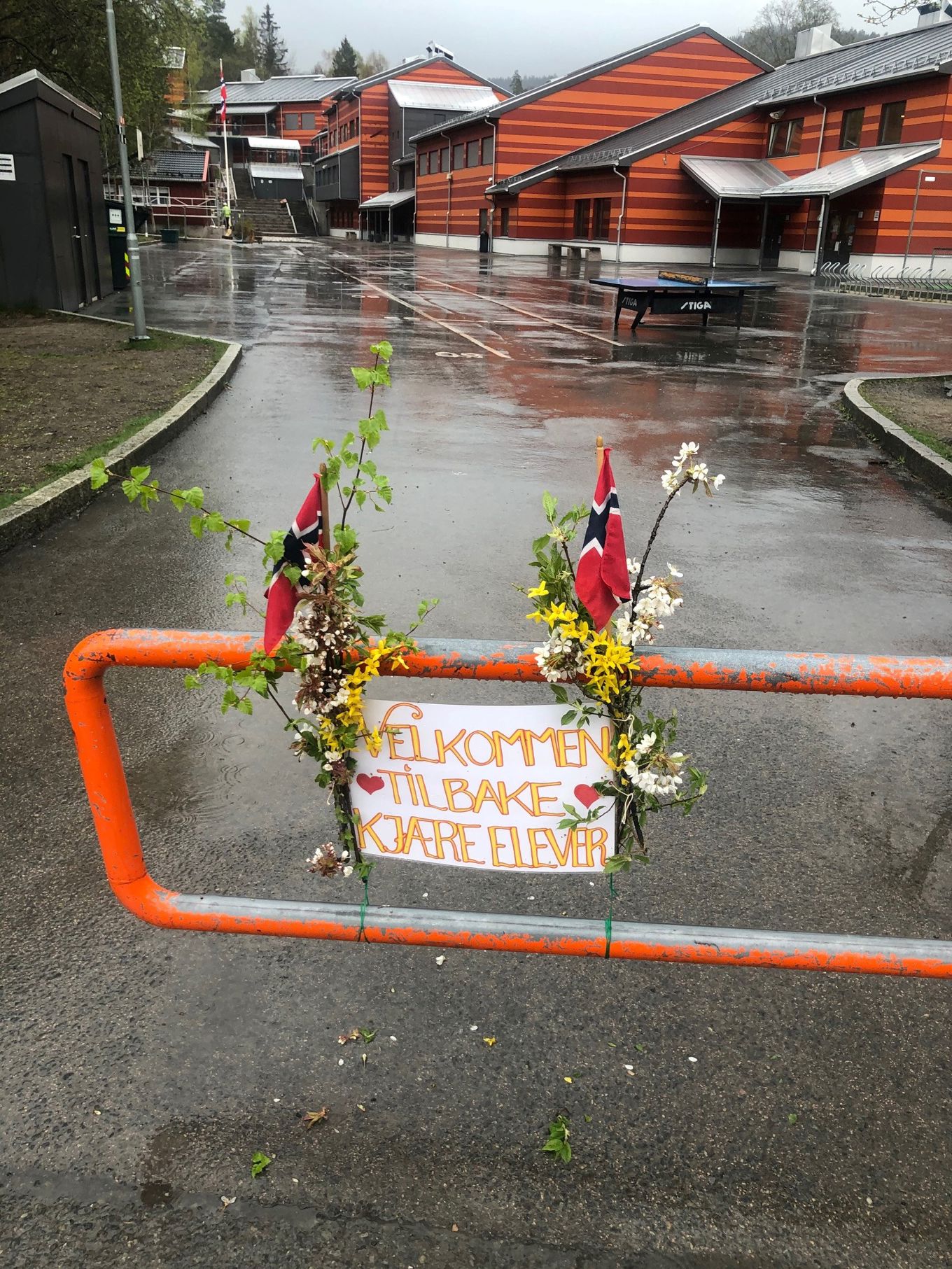 Velkommen tilbake kjære elever!