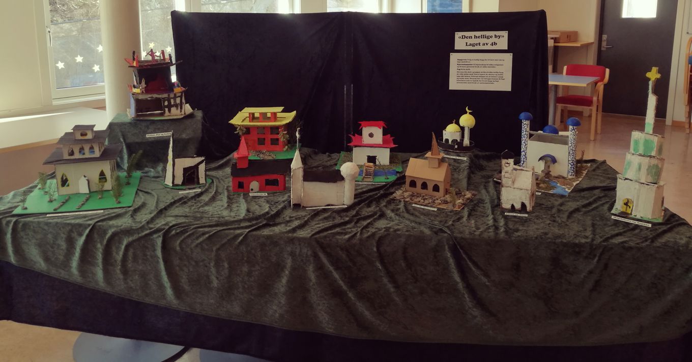 Foto: Andrea David Calder Den hellige by